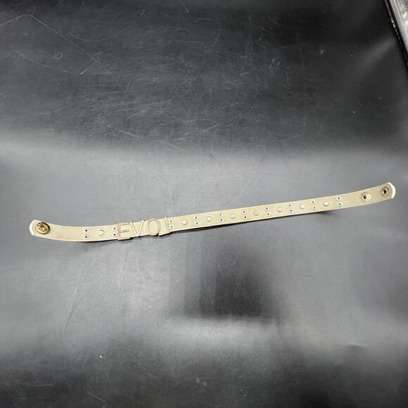 Yik Fung Rhinestone Studded Love White Leather Wrap Bracelet Snap Closure - Picture 8 of 11